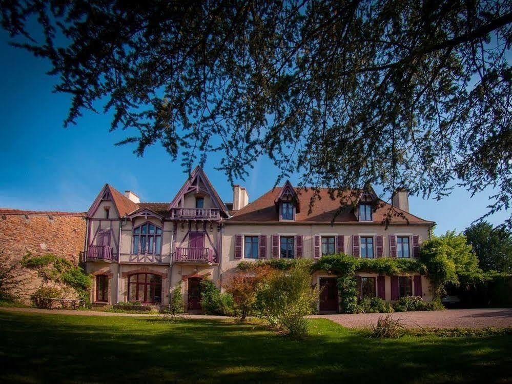 Au Puy Des Verites Lapalisse Exterior foto